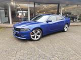 Dodge Charger Leder weiß / schwarz + Schiebedach - Dodge Charger mit Benzin-Antrieb: ESP