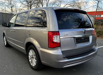Lancia Voyager - 4