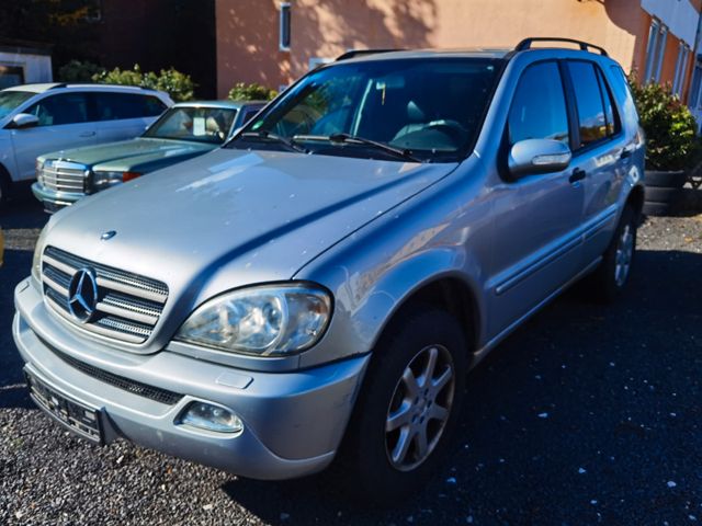 Mercedes-Benz ML 320