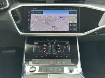 Audi A6 - 6