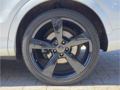 Fahrzeugabbildung RS Q3 2.5 TFSI quattro