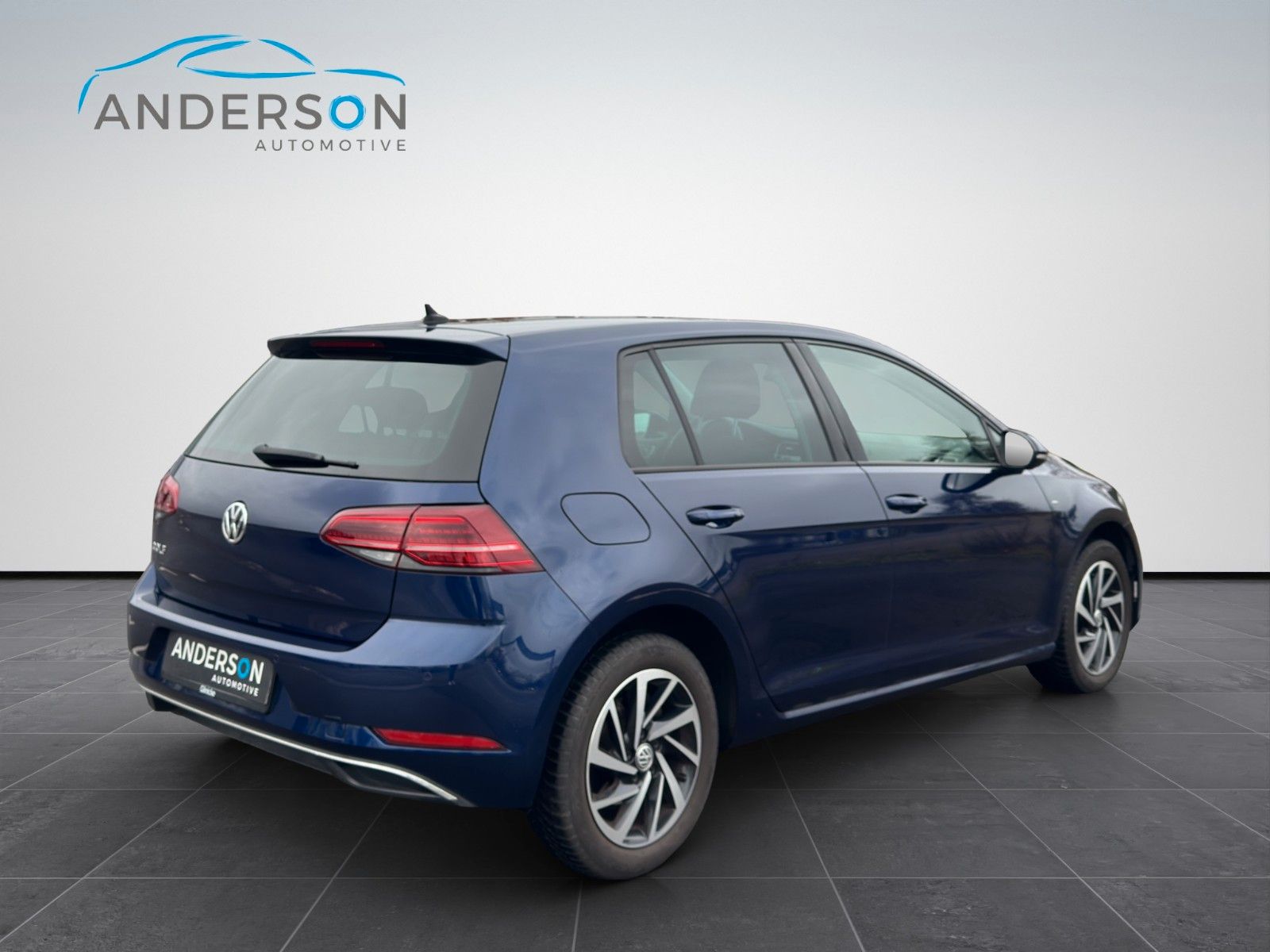 Fahrzeugabbildung Volkswagen GOLF VII 1.0TSI JOIN NAVI APP KAM SHZ MFL DAB