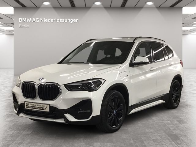 BMW X1 xDrive25e Sport Line Navi Kamera Pano.Dach