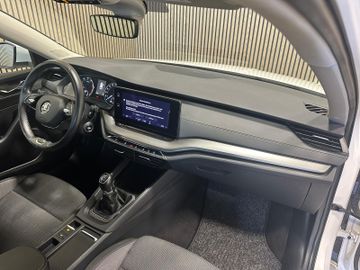 Skoda Octavia - 10