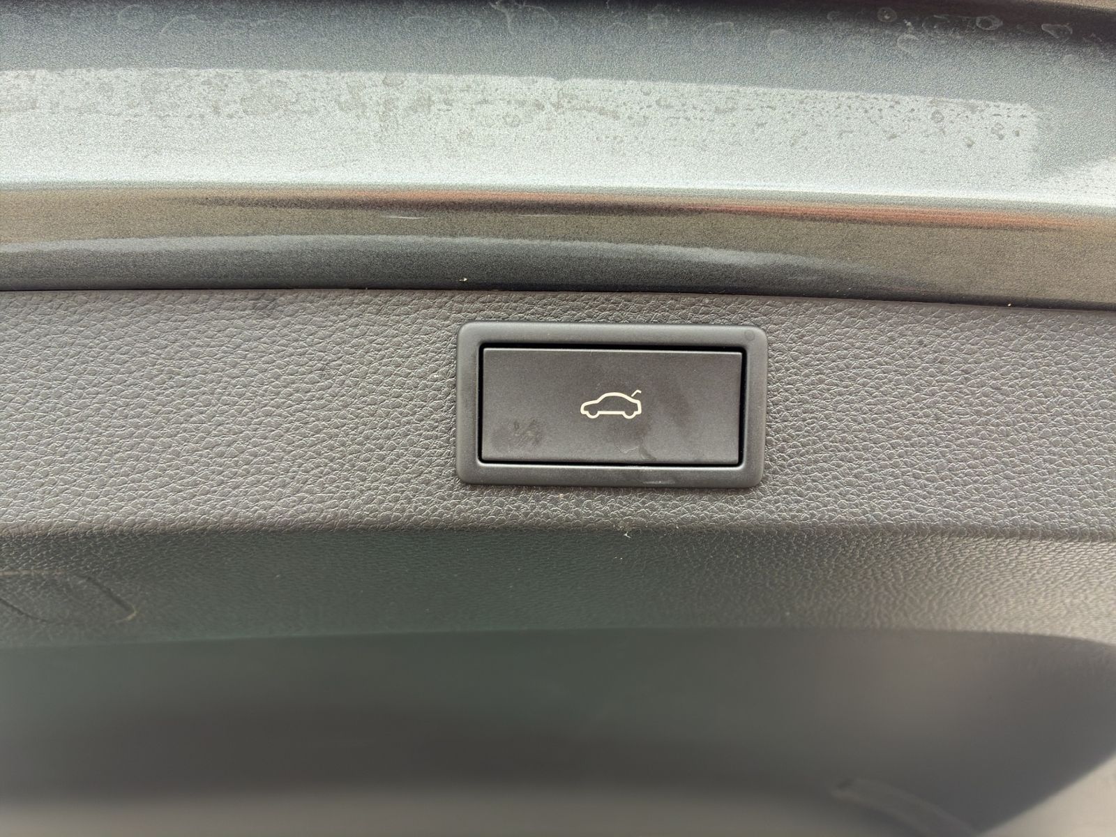 Karoq 1.5 TSI Ambition *STDHZG*LED*NAVI*KESSY*