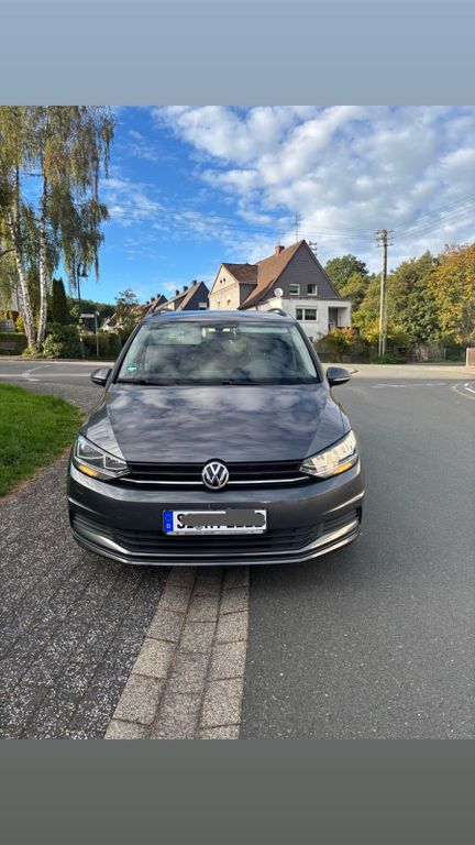 Image of Volkswagen Touran