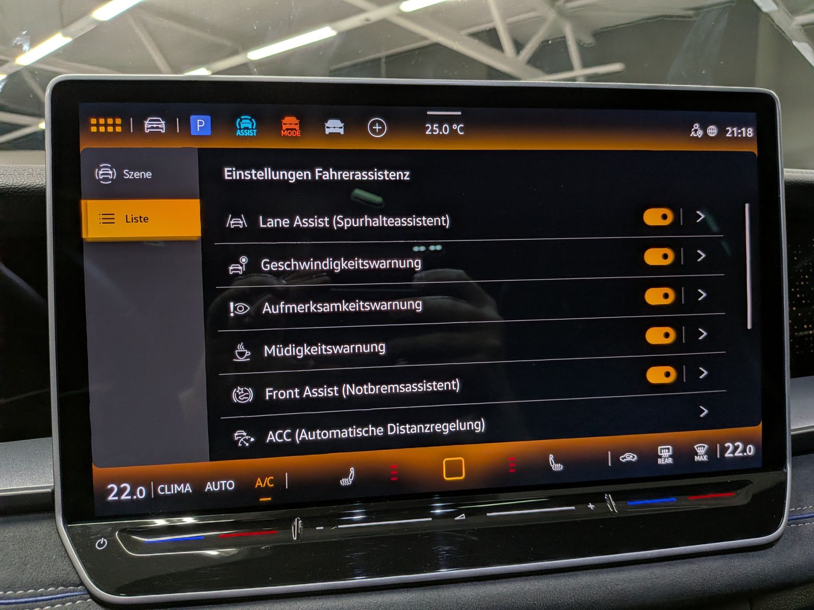 Fahrzeugabbildung Volkswagen Tayron 2.0TDI 4M R-Line Launch Pano Black AHK 20