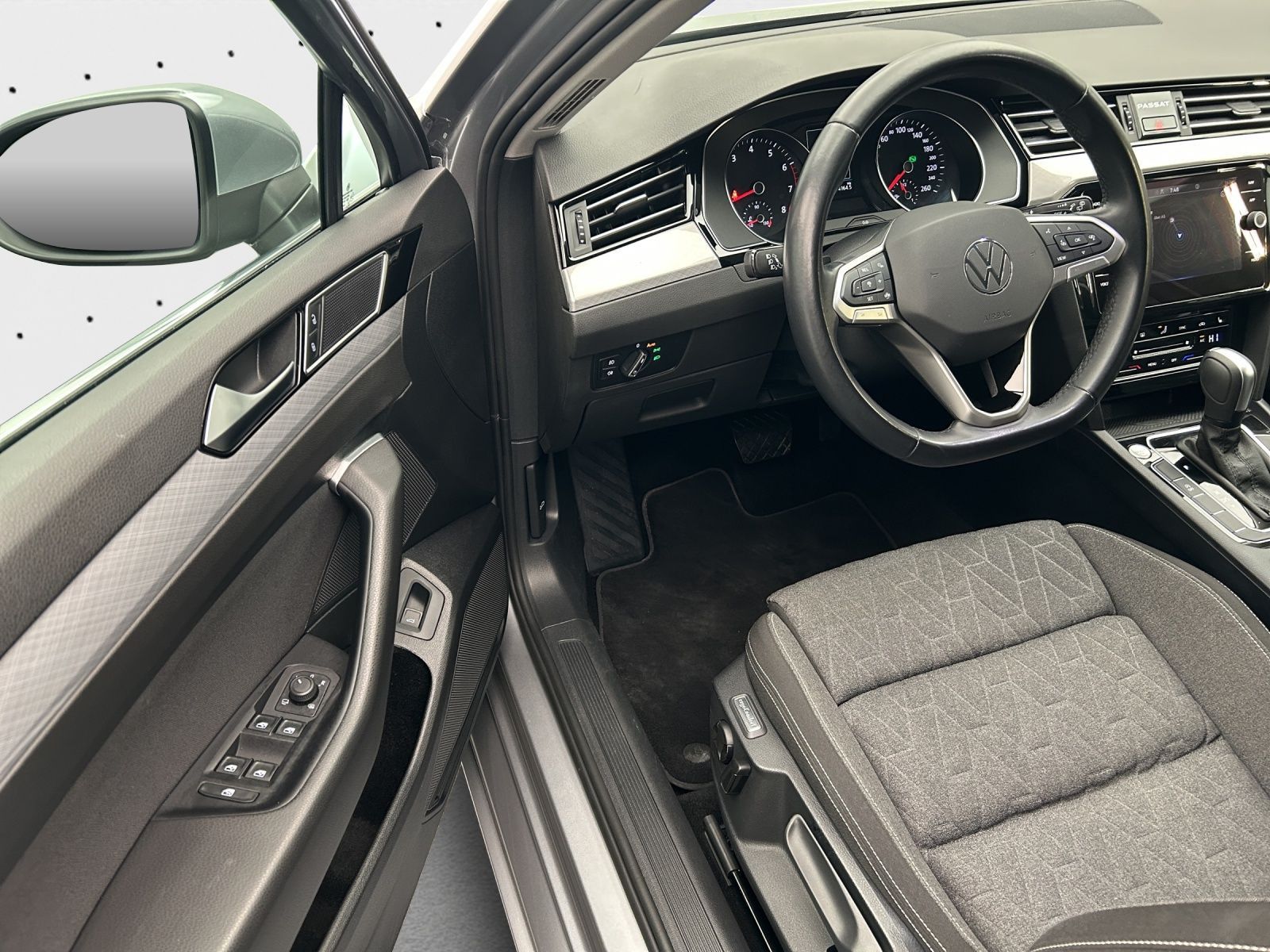 Volkswagen Passat Variant - Bild 13