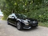 Mercedes-Benz C 220 C -Klasse T-Modell C 220 T BlueTec / d AHK - Mercedes-Benz C 220 mit Diesel-Antrieb: Kombi, Automatik
