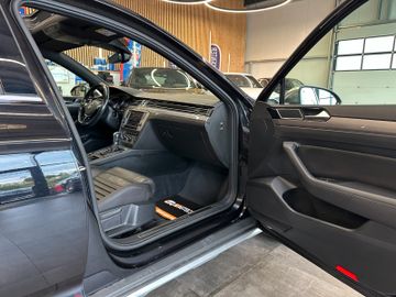 MYAUTOCENTER – Gebraucht- und Jahreswagen mit Werkstattservice in Pfaffenhofen Volkswagen Passat Alltrack *MASSAGE*PANO*AHK*NAVI*ACC*