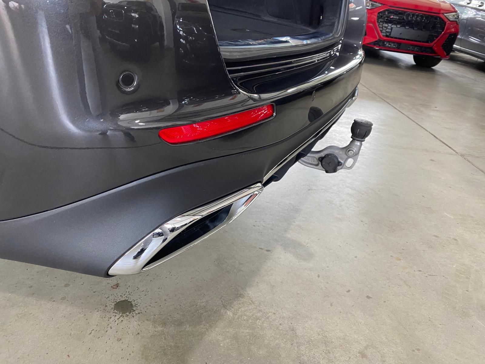 Fahrzeugabbildung Mercedes-Benz E 200 T 4M AMG Advanced+/Airmatic/AHK/360/DIS/