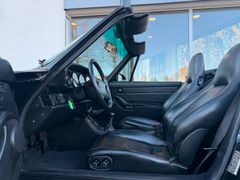 PORSCHE 993 Carrera Cabriolet PORSCHE 993 Carrera Cabriolet