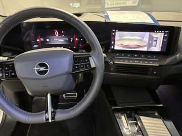 Fotografie 14 des Opel Astra 1.2 Turbo Automatik Ultimate