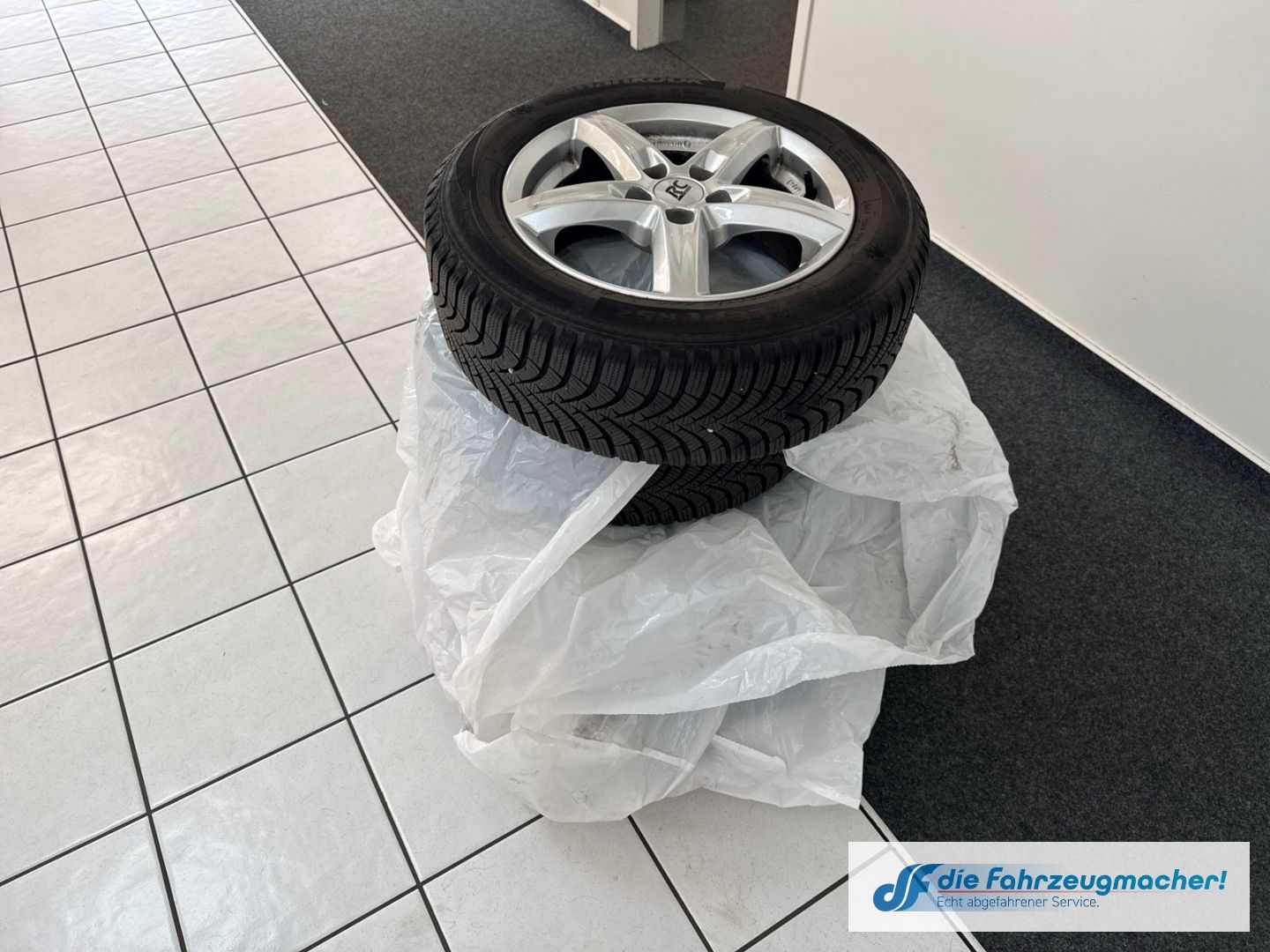 Fahrzeugabbildung Audi A1 Sportback 1.0 TFSI S line Navi Bi-Xenon Klima