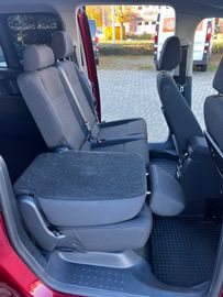 Bild 9 VW Caddy PKW Maxi Comfortline Automatik AWD
