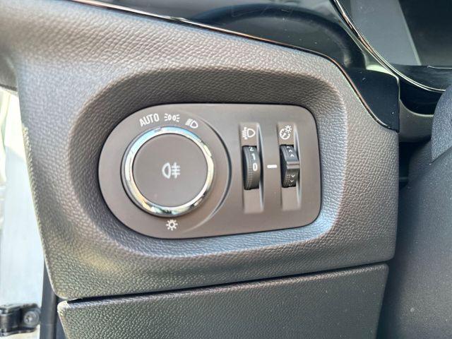 Corsa F Elegance 1.2 Turbo SHZ LHZ PDC LED ALLWE