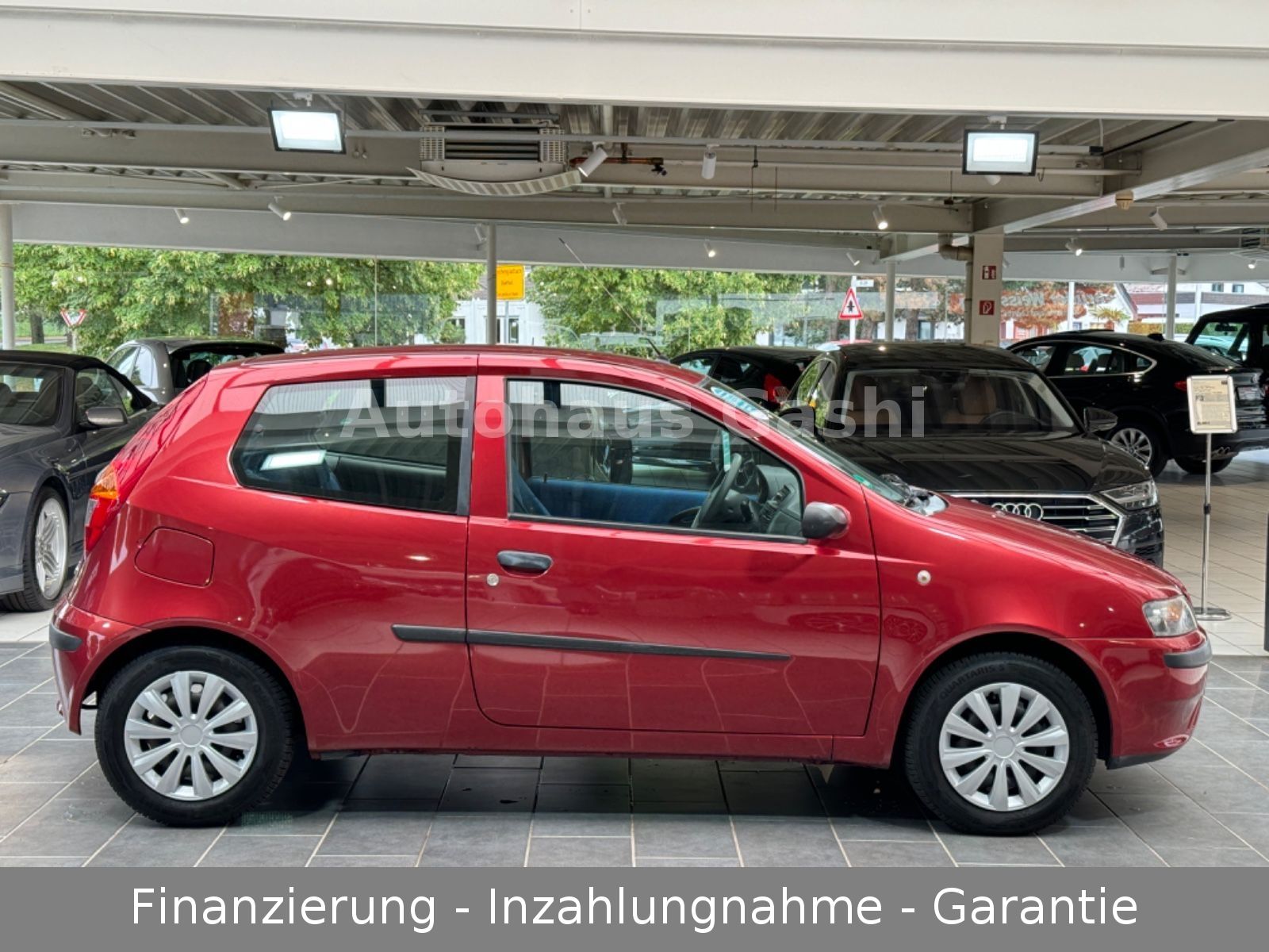 Fahrzeugabbildung Fiat Punto 1.2Active*2.HD*Klima*Zahnriemen+Reifen Neu