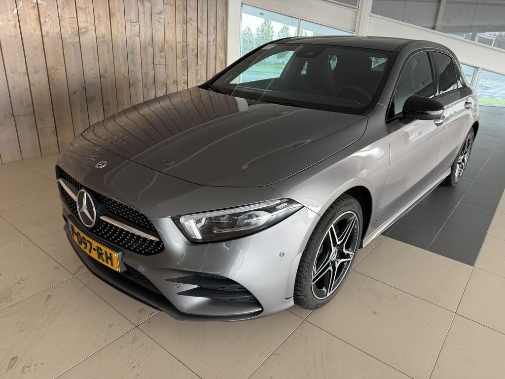 Mercedes-Benz A-klasse 250 e Business Solution AMG Limited