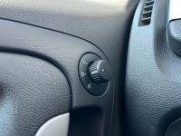 SKODA Roomster 1.6 16V Style KLIMA AUX 8FACH SCHECKH. bei Autohaus Landmann & Maier OHG