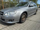 Subaru Legacy Kombi 2.5i  - Subaru Legacy: 2.5