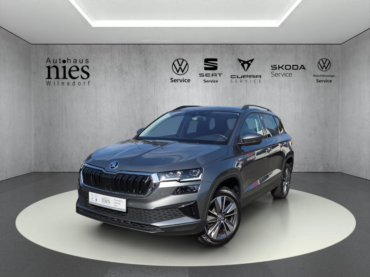 Skoda Karoq Ambition 2.0 TDI Tour Matrix Panorama AHK