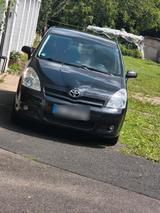 Toyota Auto Toyota Caron  Verso 7 Sitze - Toyota Verso aus 2007