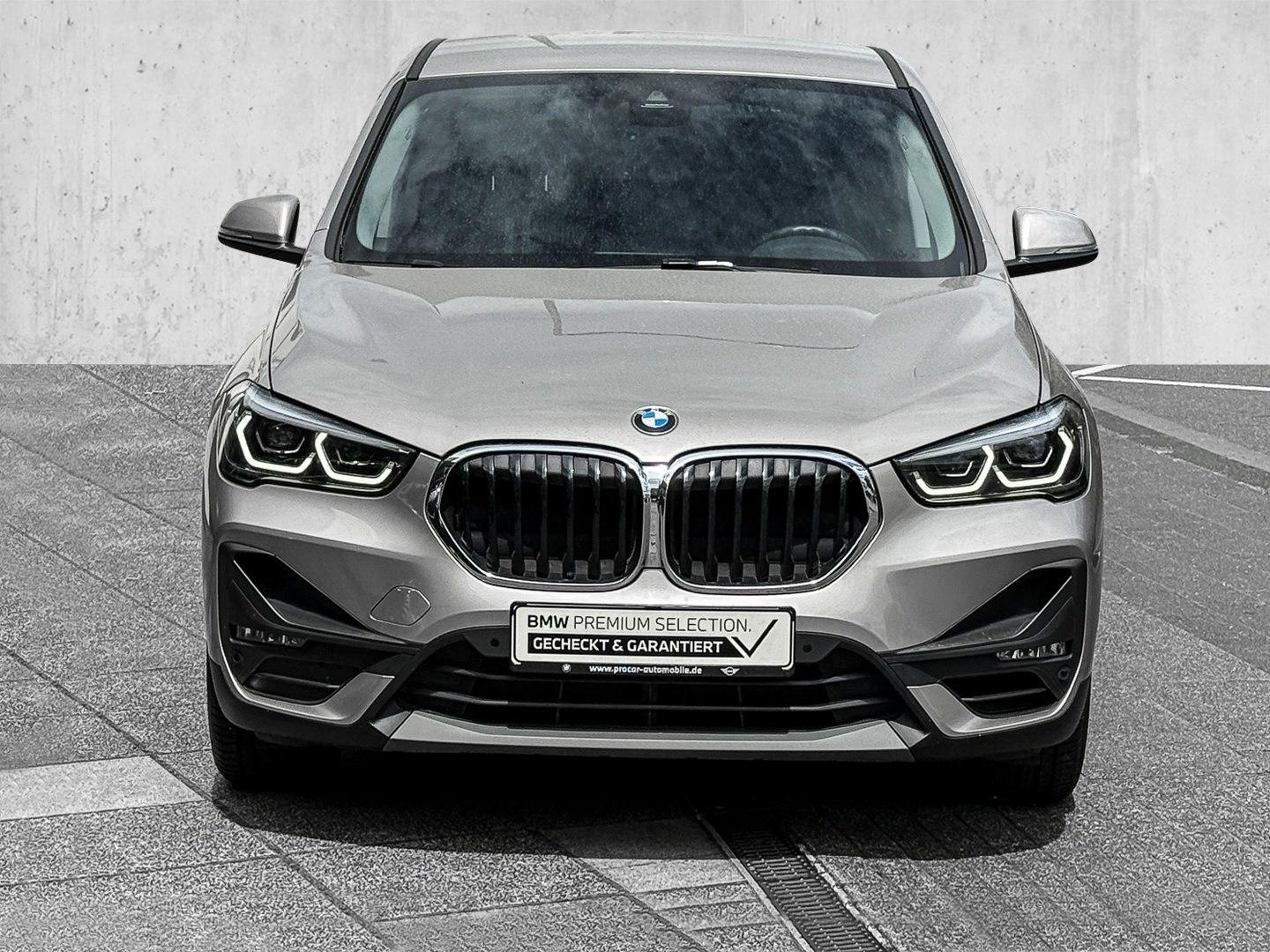 BMW X1 xDrive20i AHK+NAVI+PDC+LED+ALARM+SHZ