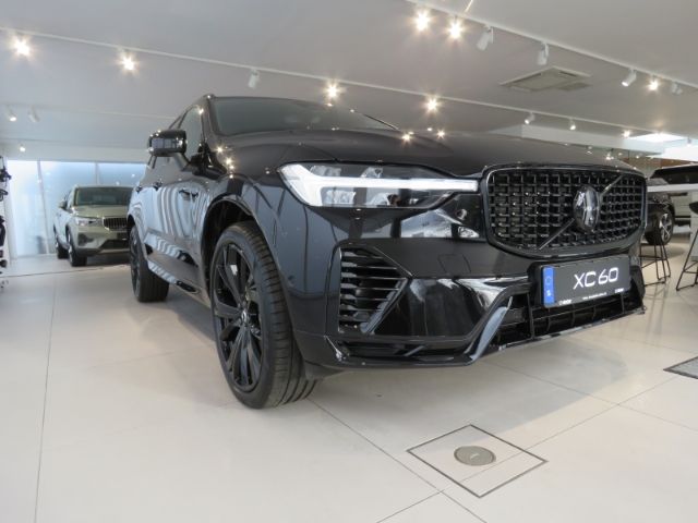 Volvo XC60 T8 Recharge Plus Black Edition AHK HarmanKa