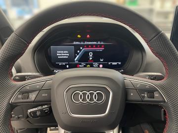 2025 AUDI SQ2 — миниатюра 11