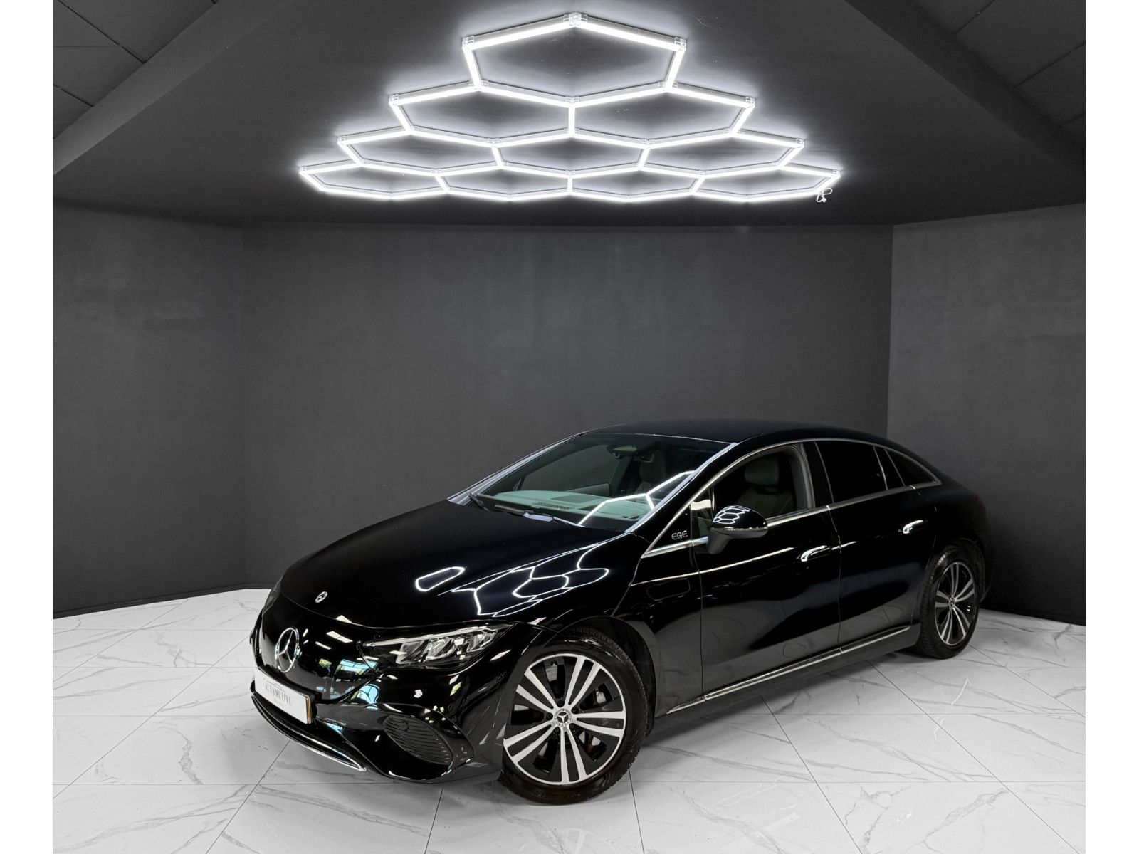 MERCEDES-BENZ EQE 350 350+ 1ST HAND FULL SERVICE
