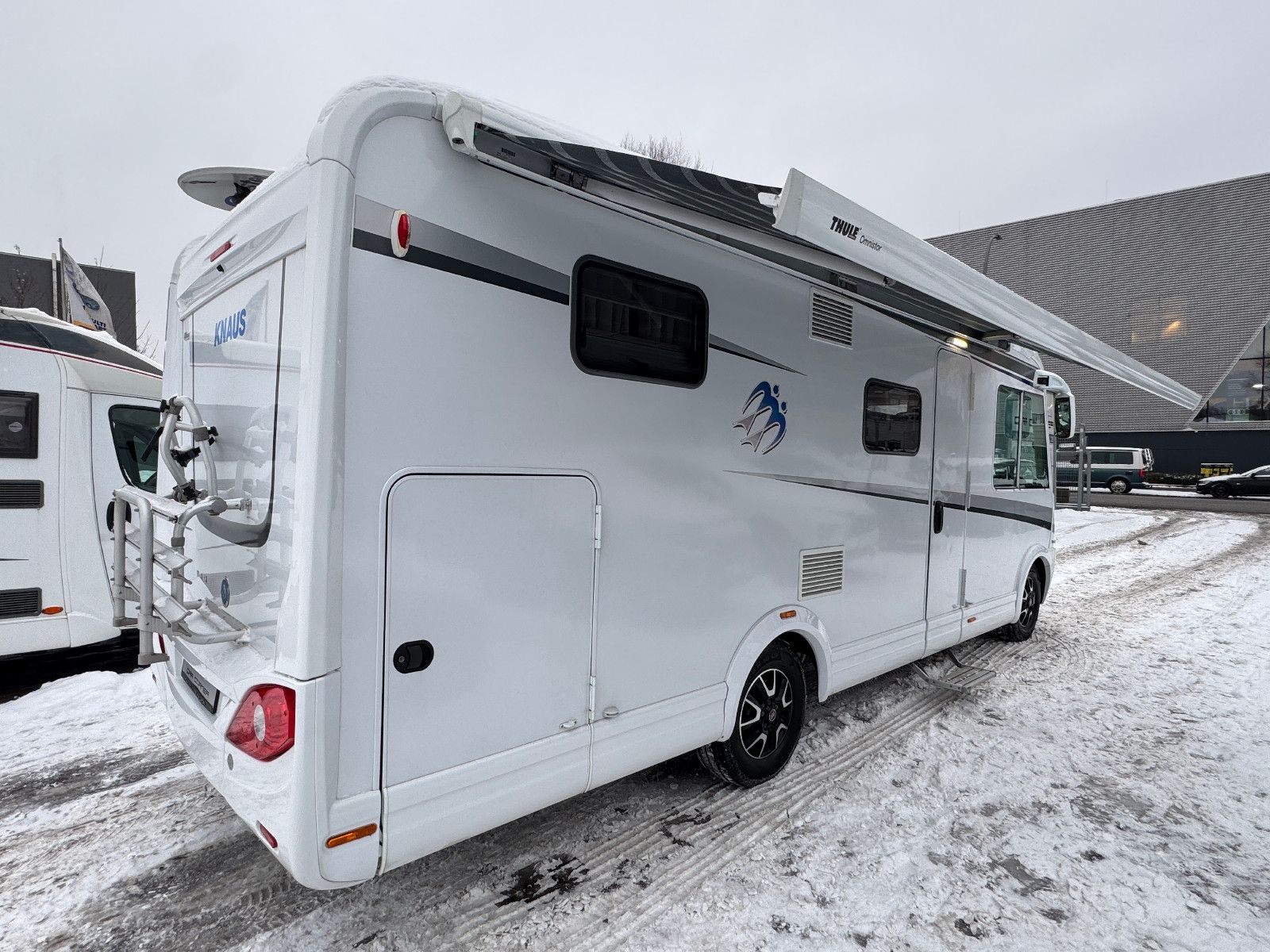Fahrzeugabbildung Knaus VAN 650 I MEG AUTOMATIK LÄNGSBETT HUBBETT 1.HAND