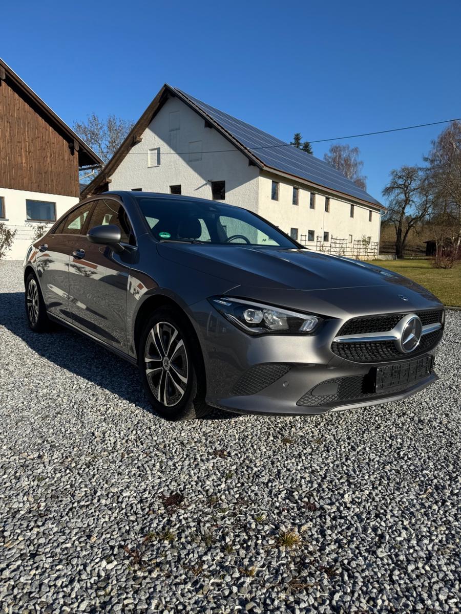 Mercedes-Benz CLA 180 d Limousine, Navi, Ambiente, Kamera, LED