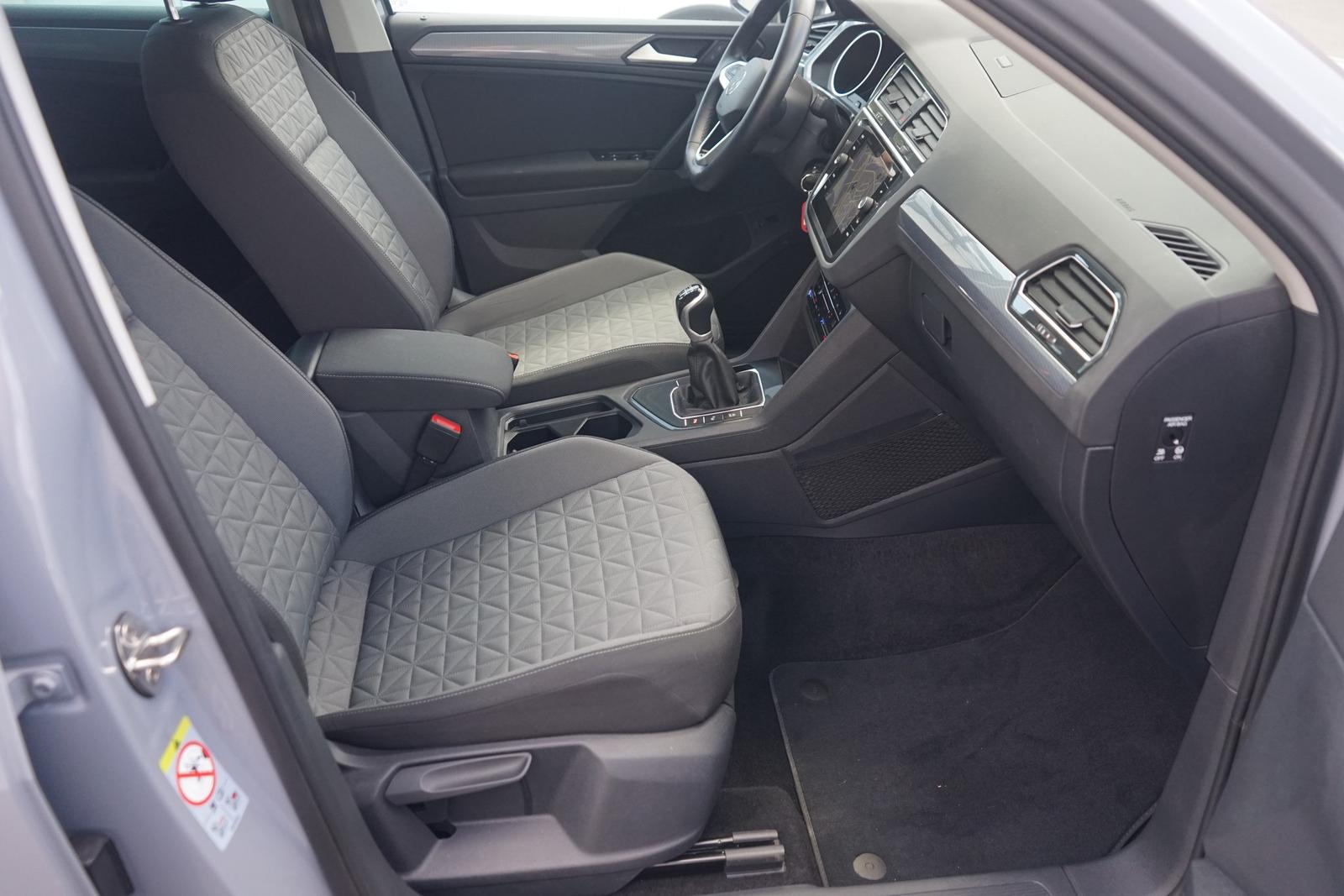 Volkswagen Tiguan 1.5 TSI Active LED Navi ACC Totwinkel AHK, миниатюра 25