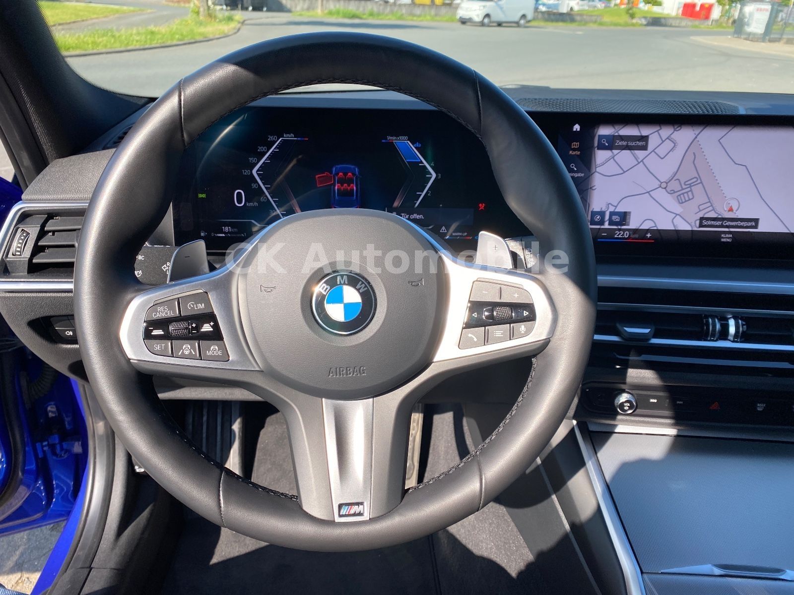 Fahrzeugabbildung BMW 320d xDrive Touring M-Sport/Navi/LED/ACC/360°Kam