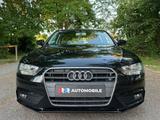 Audi A4 Avant Attraction Aut. PDC*KLIMA*NAVI*SHZ* - Audi A4: Schwarz