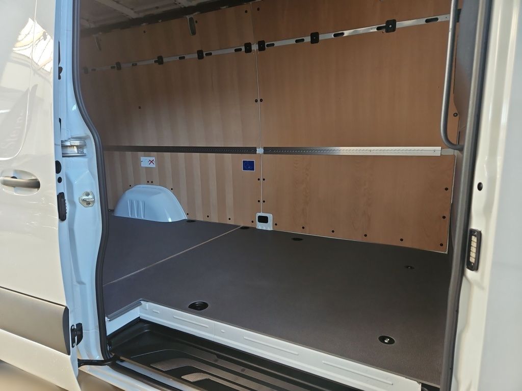 Fahrzeugabbildung Mercedes-Benz Sprinter 319 Kasten SELECT L3H2 LED SHZ RFK AHK