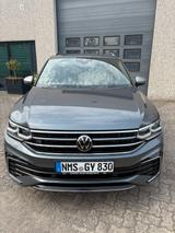 Volkswagen Tiguan 2.0 TDI SCR 4MOTION R-Line AllSpace - Volkswagen Tiguan 7 Sitzer