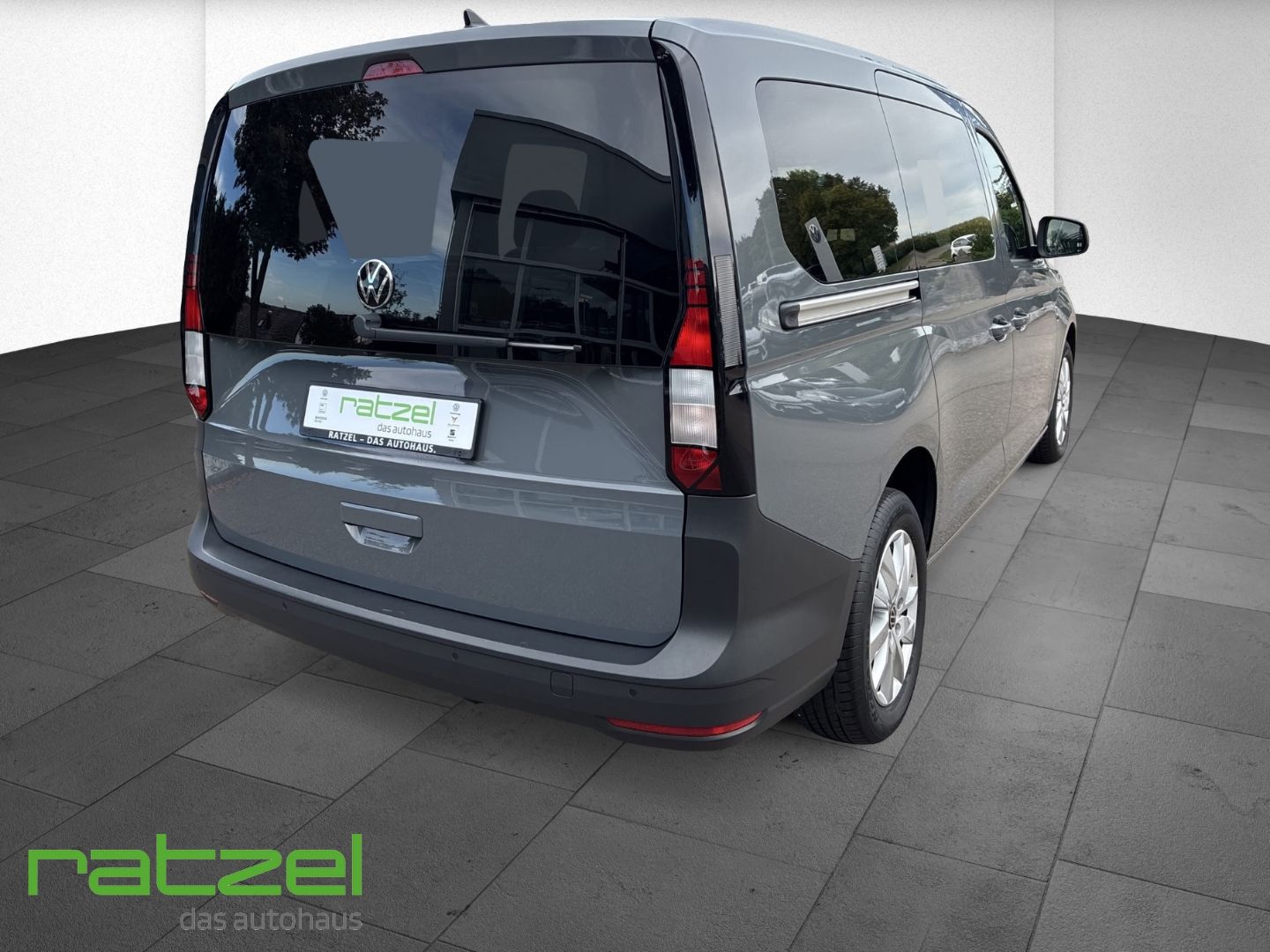 Fahrzeugabbildung Volkswagen Caddy Life Basis 7-Sitzer 2.0 TDI AHK-abnehmbar