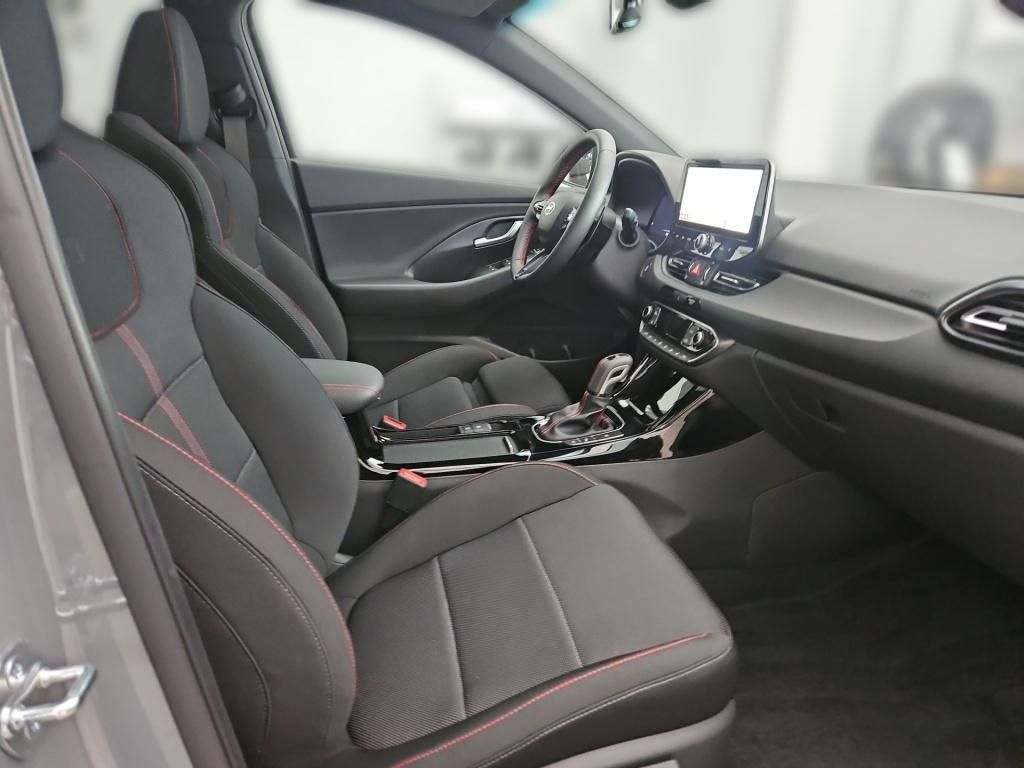Fahrzeugabbildung Hyundai i30 1.5 T-GDI 7-DCT N-Line 2xKlima Navi LED PDC