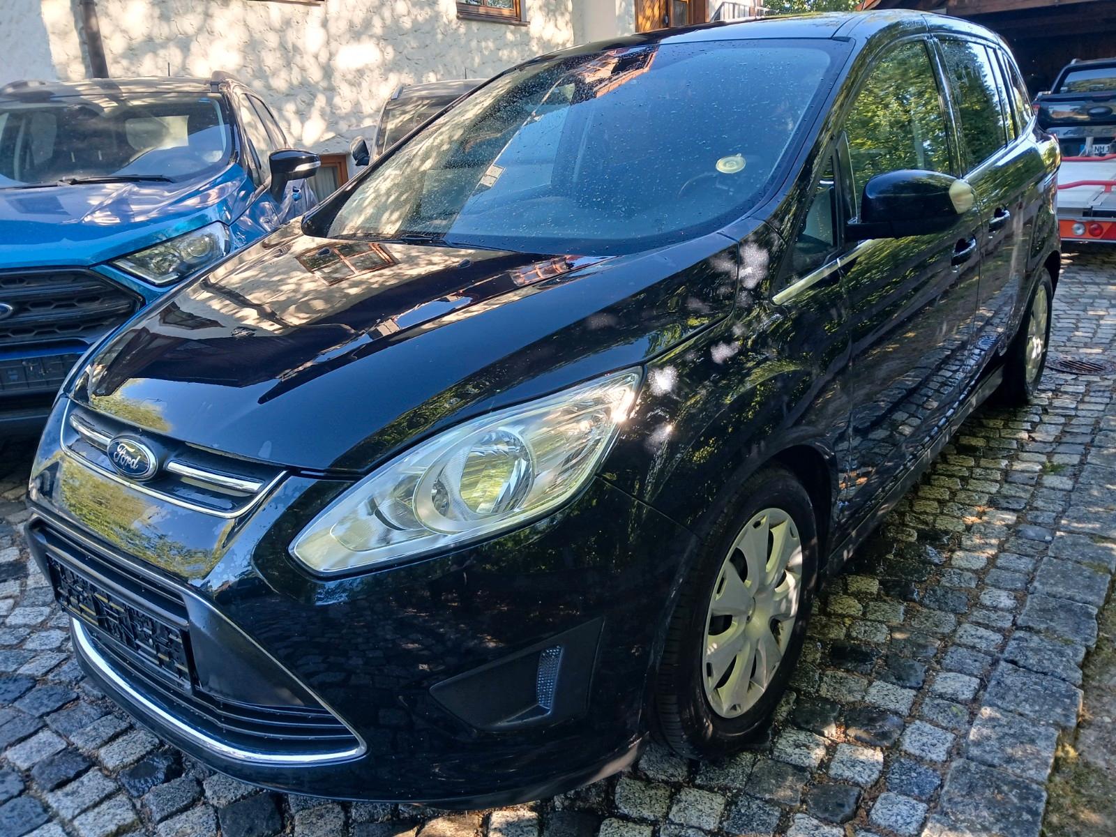 Ford Grand C-Max 1,6     7 SITZE+NAVI+AHK+PDC