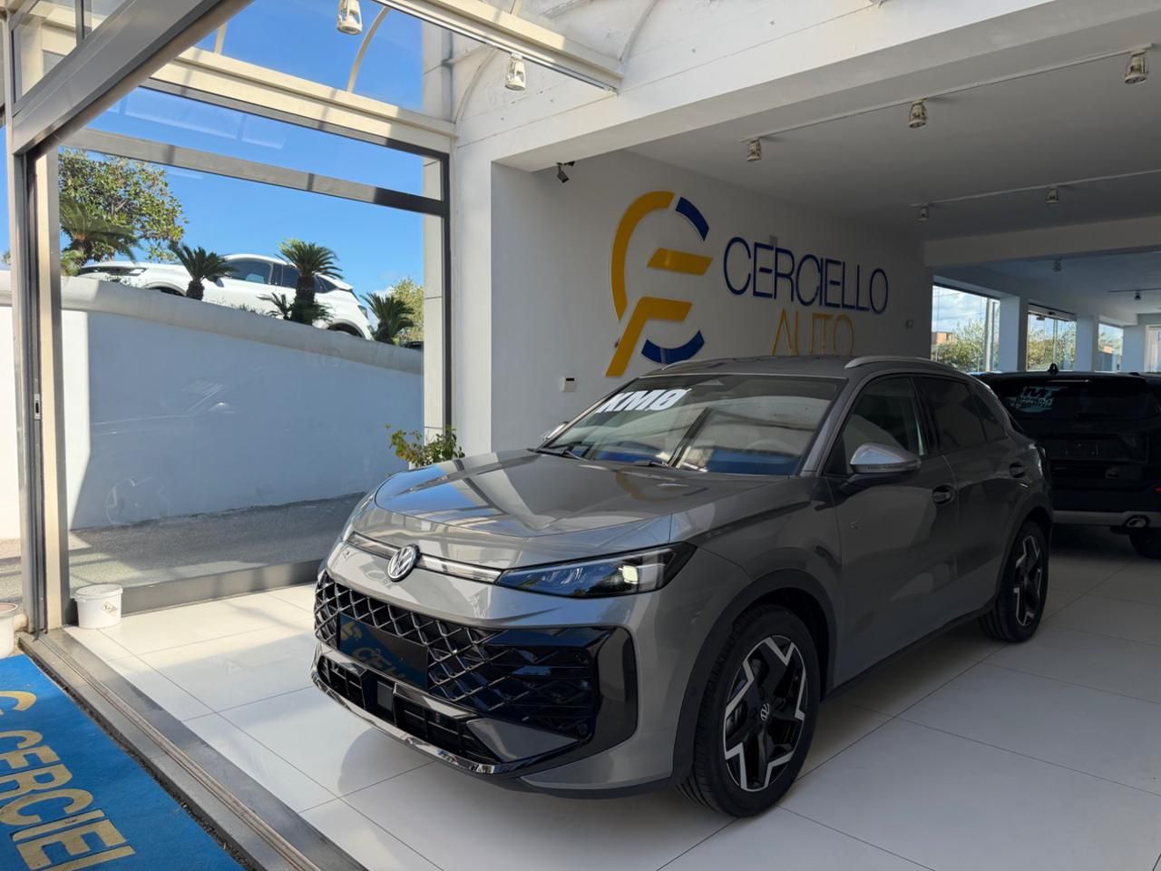 Volkswagen T-Roc 1.5 eTSI ACT 150 CV DSG R-Line 