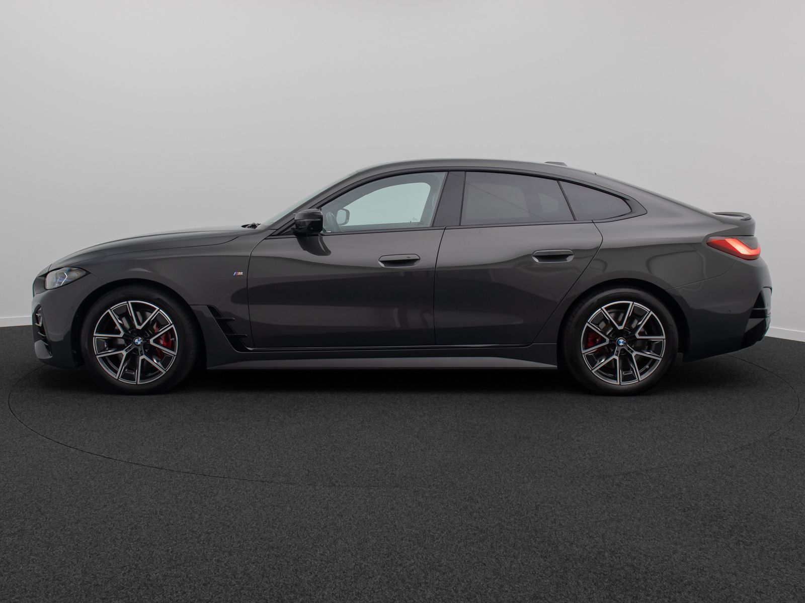 Fahrzeugabbildung BMW M440i xD Gran Coupé 360°HUD Laser DAB Individual
