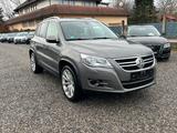Volkswagen Tiguan Sport & Style 4Motion#Euro5# - Volkswagen Tiguan mit Diesel-Antrieb: Van