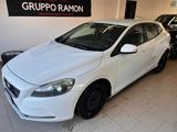 Volvo V40 D2 1.6 Momentum - gebrauchte Volvo V40 aus dem Jahr 2012