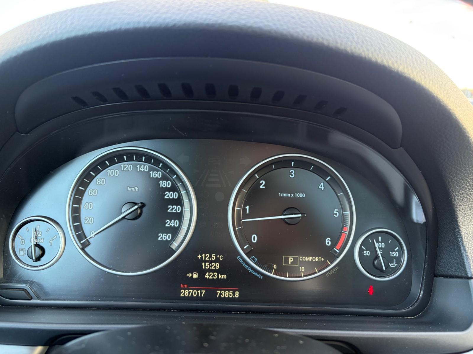 BMW 530 2013 — photo 23