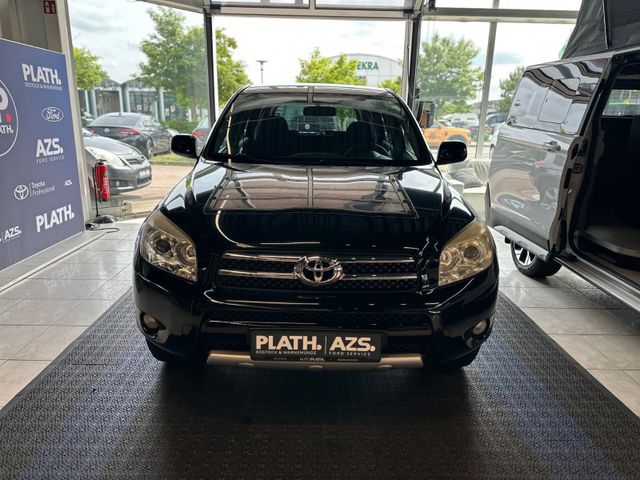 Toyota RAV 4 Team *4×4*Benzin*All Terrain*
