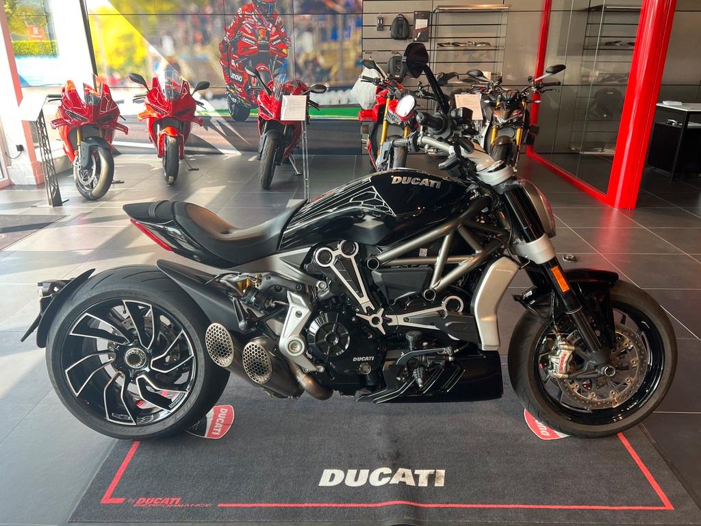 Ducati X-DIAVEL S *ARROW* 