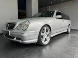 Mercedes-Benz E 55 AMG T 4-MATIC VOLLAUSSTATTUNG  / 1 of 12 - Mercedes-Benz E-Class aus 2000