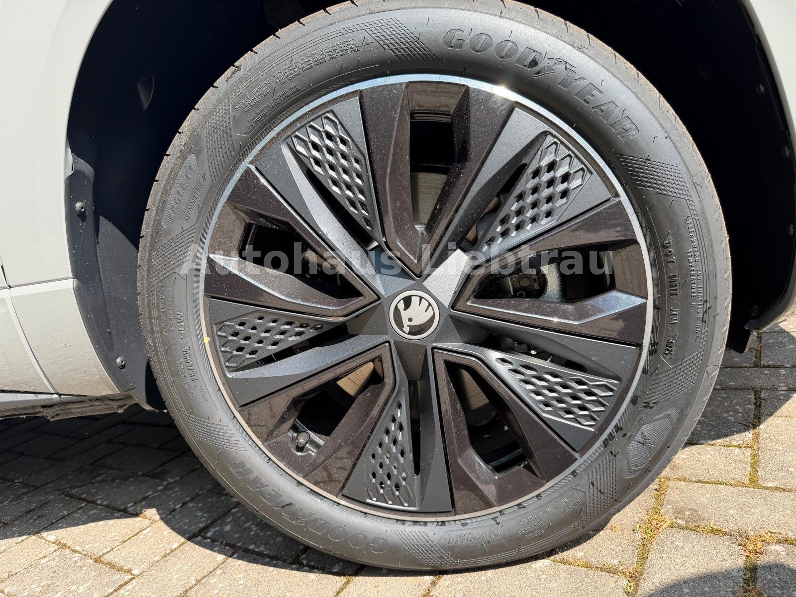 Skoda Karoq - Bild 14