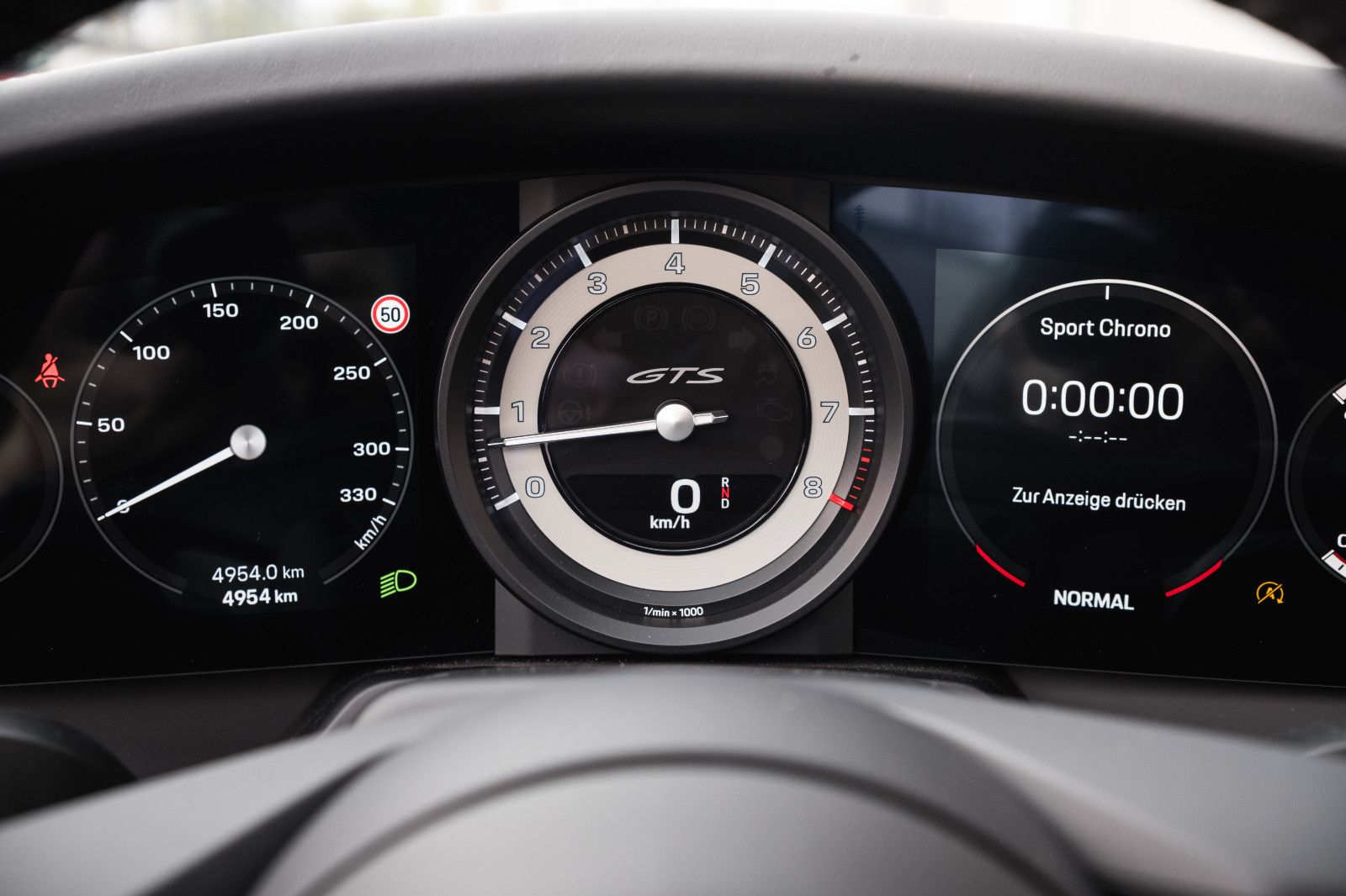 Fahrzeugabbildung Porsche 992/911 Targa 4 GTS-Lift-Inno-Burm.-Nachtsicht